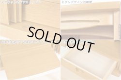 画像3: モダン仏壇【明るい印象のタモ材：ノエル ライト色 20号】角度調整ダウンライト装備　小型仏壇　送料無料