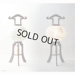 画像2: 特選　お盆提灯【岐阜提灯：大内行灯11号　桜調仕上げ・本絹製二重張り・手書き絵　秋草の薫（あきくさのかおり）】盆ちょうちん　行灯　盆用品　お盆飾り　新盆　初盆　色柄提灯　花柄提灯　迎え火　送り火