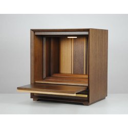 画像2: 扉収納型、モダン仏壇【キューブ】１８号・ウォルナット材・【家具調仏壇】【ミニ仏壇】送料無料