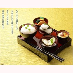 画像4: 節句飾り【京都ちりめん御膳セット 端午の節句7点セット慶（けい）：黒塗り・内朱　5.0寸】祝い食　御膳　縮緬　こどもの日　節句　こいのぼり　五月人形　兜　かぶと　5月5日　五月五日　送料無料