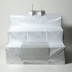 画像2: お盆用品【盆棚（精霊棚）：段ボール祭壇　香華（こうげ）3段 83cm幅　段布・写真立付 】工具不要・組立式　祭壇　法要　仏事　新盆　初盆　お盆飾り　盆提灯