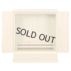 画像3: 【豪華仏具付き】現代調モダン仏壇【天然タモ杢　幻想的で優美な絵柄：桜蝶（さくらちょう）18号ワイド　ウォルナット色】電池式高輝度ダウンライト付属　上置き小型仏壇・ミニ仏壇　デザイン仏壇　送料無料