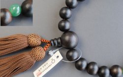 画像2: 仏壇供養に不可欠：京都数珠製造卸組合・男性用・縞黒檀素引インド翡翠仕立・正絹頭房付
