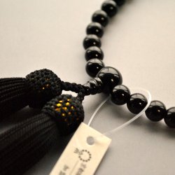画像1: 仏壇供養に不可欠：京都数珠製造卸組合・女性用・ブラックオニキス・正絹頭房付