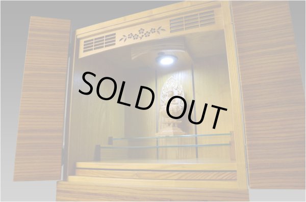 画像5: 現代調上置きタイプ【モダン仏壇：オアシス18号　本体タモ杢＋ゼブラ調】ミニ仏壇・小型仏壇　洋間・リビングにピッタリ　送料無料