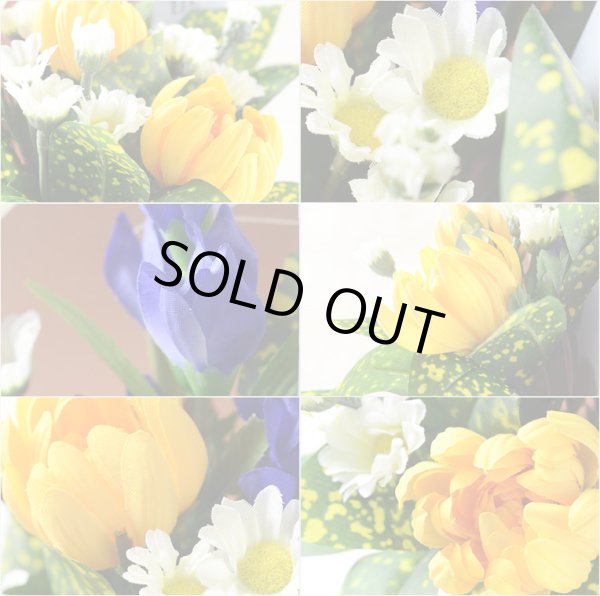 画像3: 国産仏具【置くだけ簡単・供花ポット：彩衣花（あやか）菊とリンドウ】仏壇・仏具　供花　お彼岸　お盆用品　造花