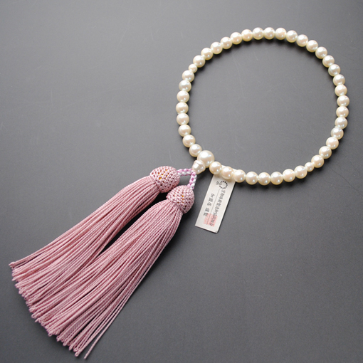 画像: 仏壇供養に不可欠：京都数珠製造卸組合・女性用・貝パール・正絹頭房付